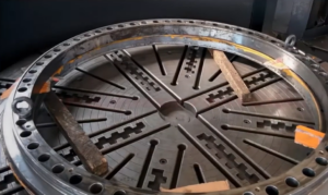 Repair/Reconditioning of slewing rings and large-sized rolling bearings of all types and manufacturers